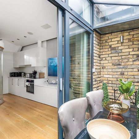 Trafalgar Square Arty Apartment ลอนดอน ภายนอก รูปภาพ