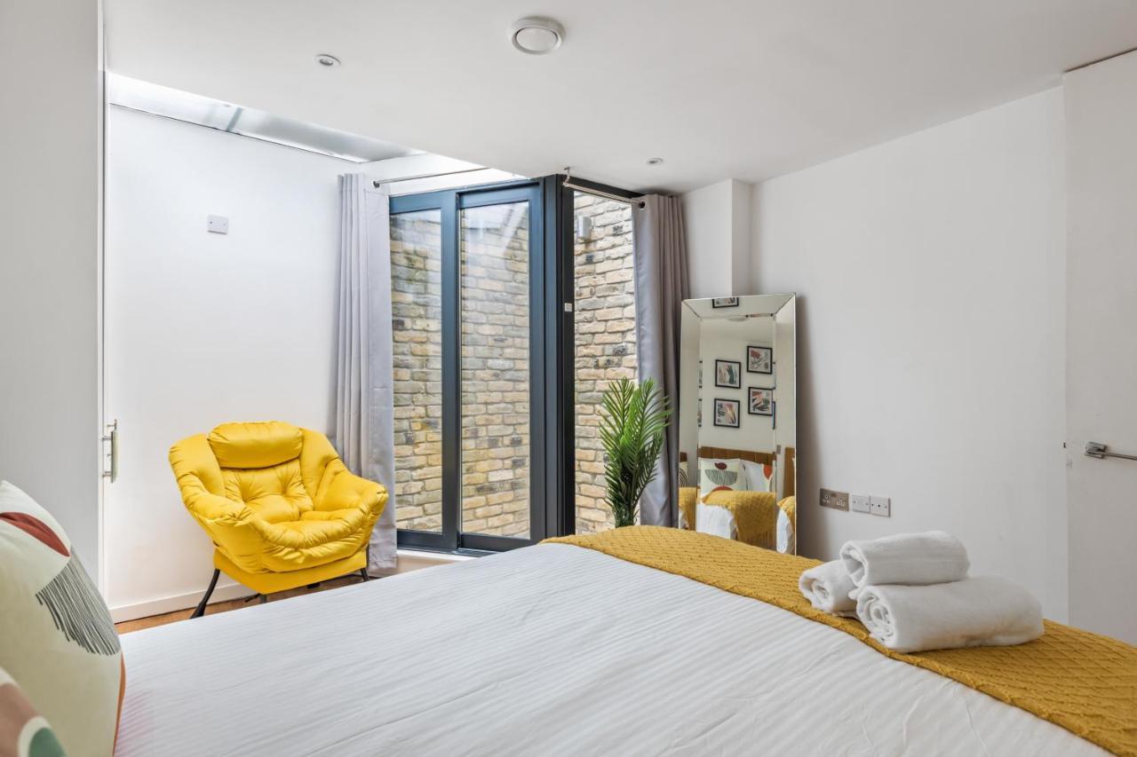 Trafalgar Square Arty Apartment ลอนดอน ภายนอก รูปภาพ